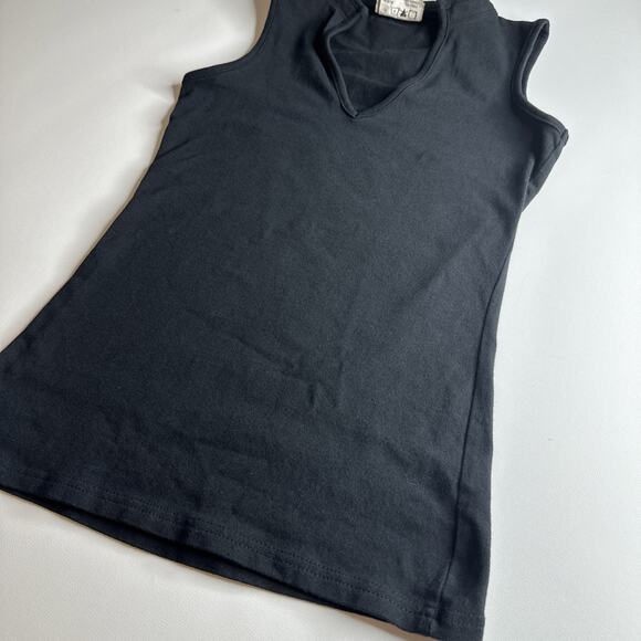 Y2K York Black Sleeveless Graphic Baby Tee Gotta Eat Em All Tank XS Canada - Picture 5 of 10